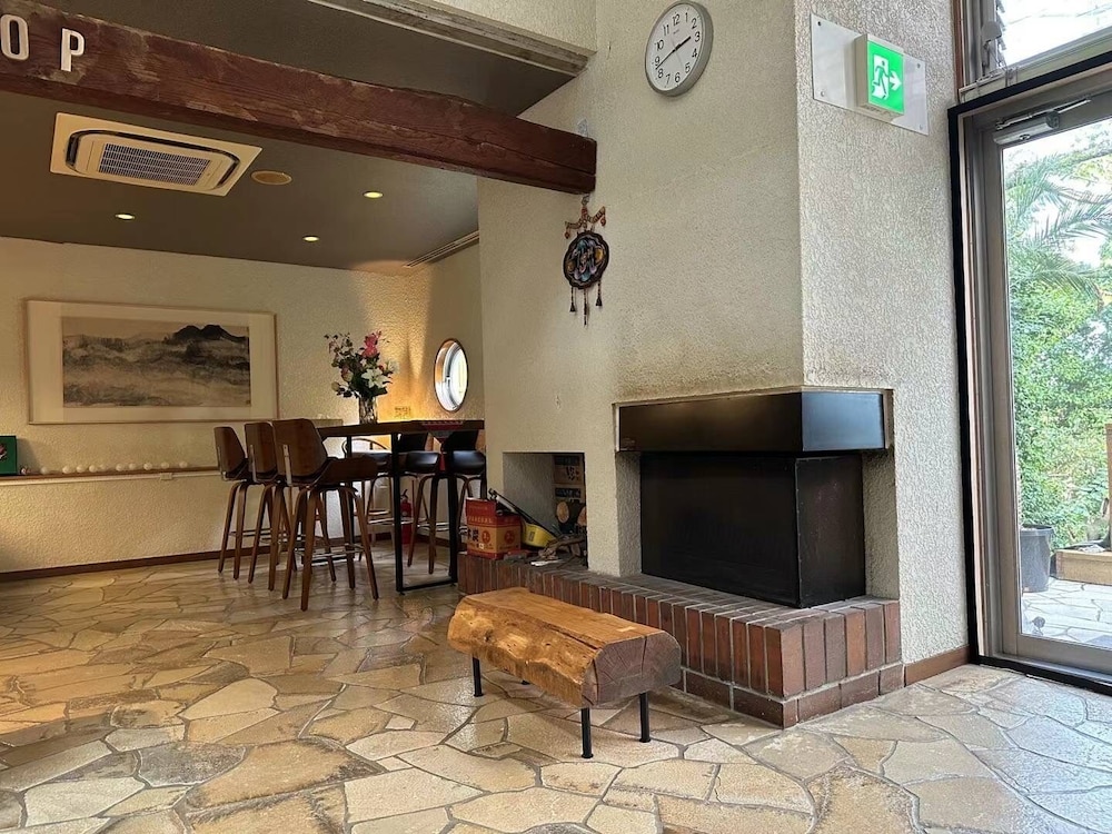 Arts-Inn Izu Kogen Gika