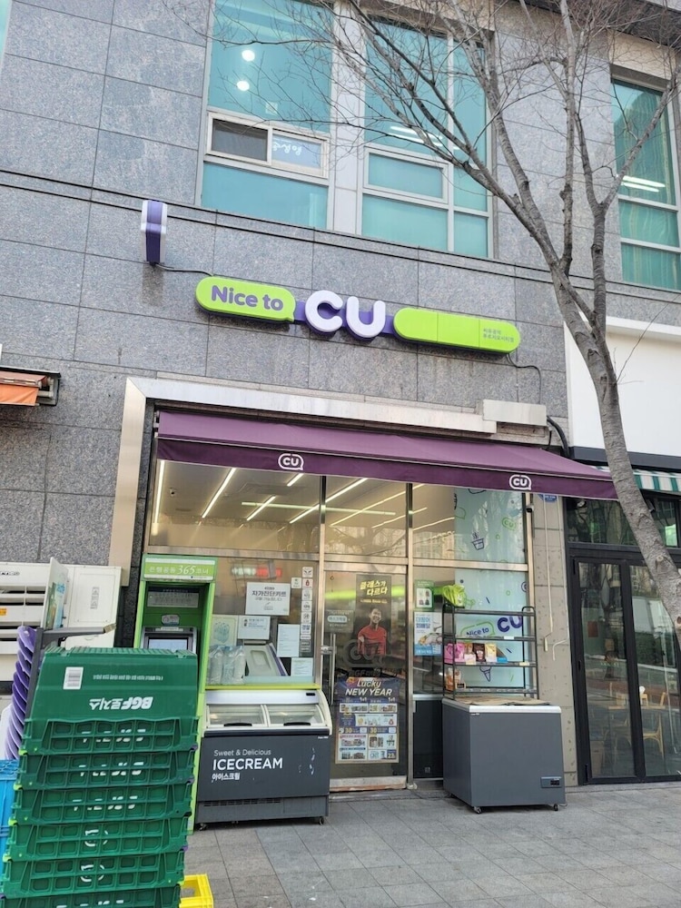 Naru Hostel