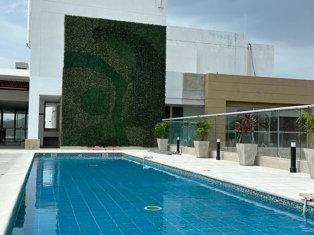Salguero Suites