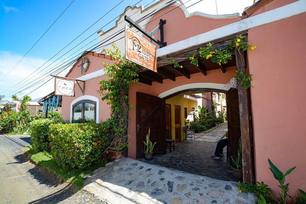 Green Orchid Escape 2 Bedroom Apts