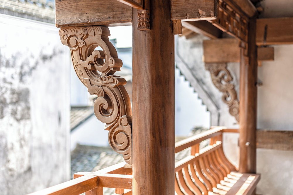 Bajiazhan Yulin Yuchi Homestay