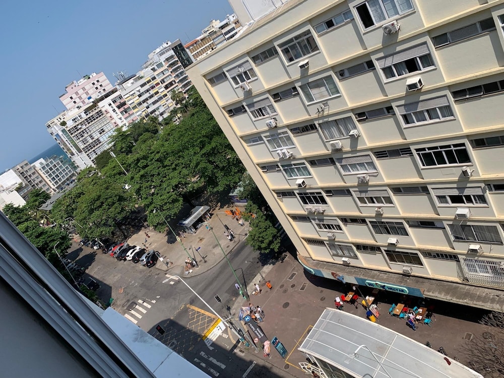 6 Minutes From Ipanema Beach and Close to the Underground J804 view 2