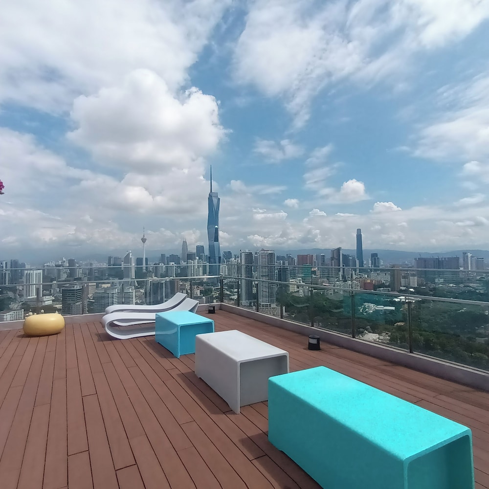 Riveria City KL Sentral Luxury Apartment