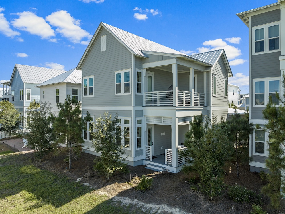 Prominence on 30A by Panhandle Getaways