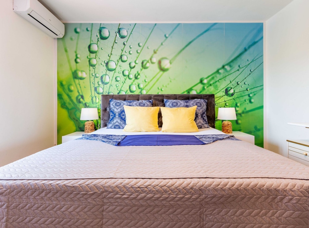 Zadar Lavish and Luxurious Apartment With Private Pool