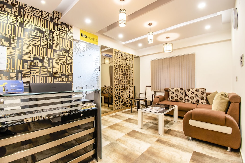 FabHotel Oriental Suites Frazer Town