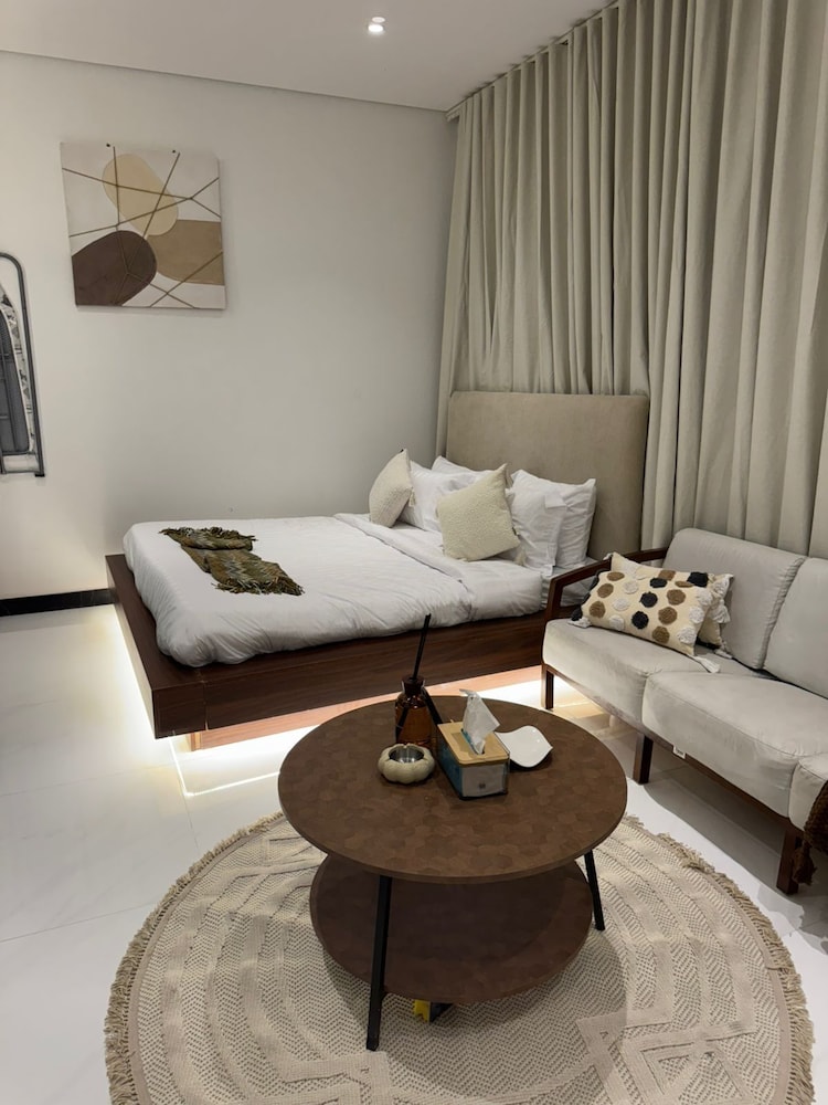 Suites OrbitNet Compound