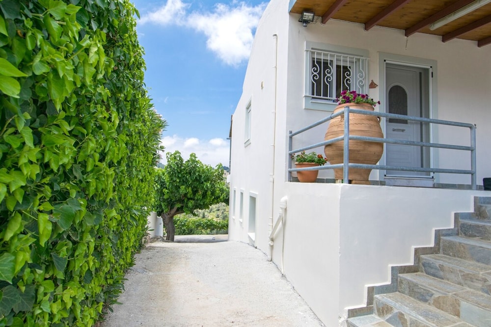 Ortaki Traditional House