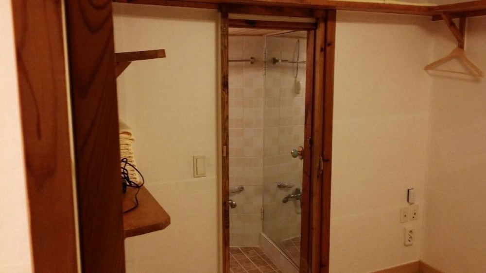 Hyosunjae Hanok Guesthouse