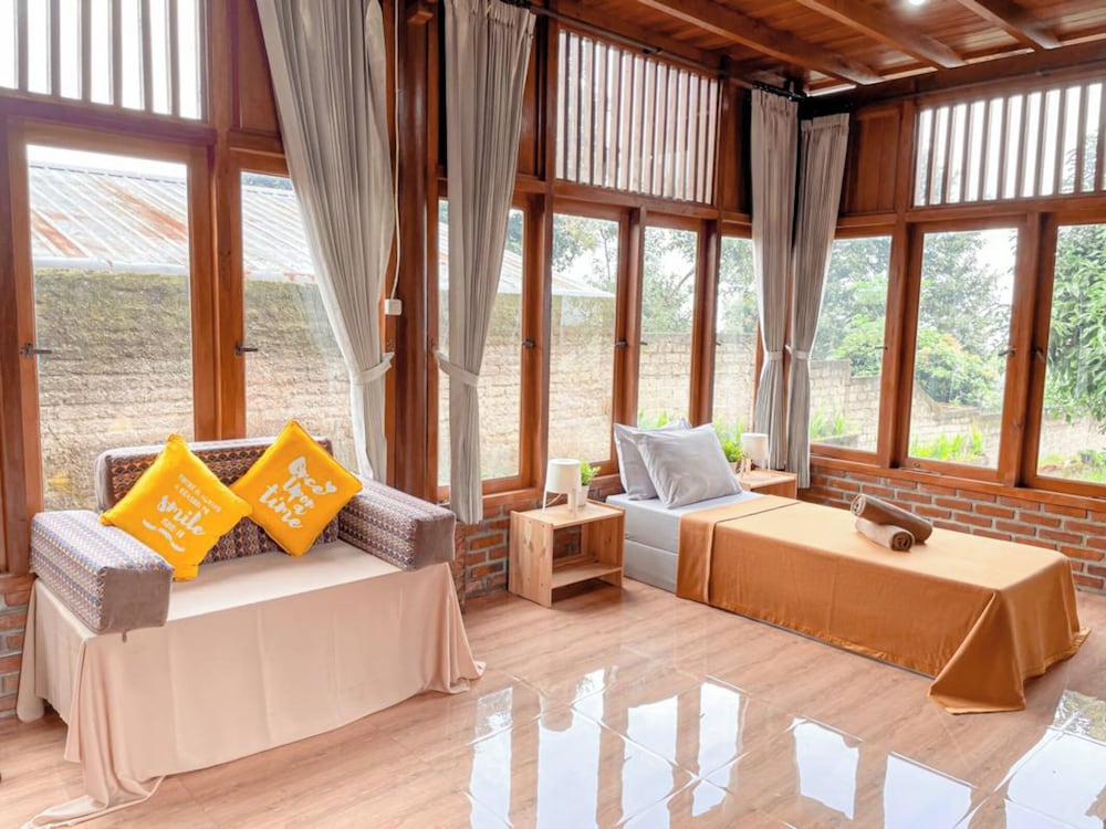 Arovala Villa