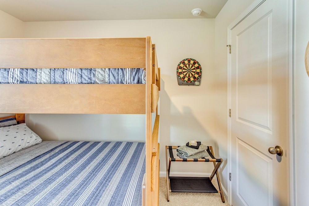 Near Golf Courses: Cozy Home in Ocean Isle Beach!