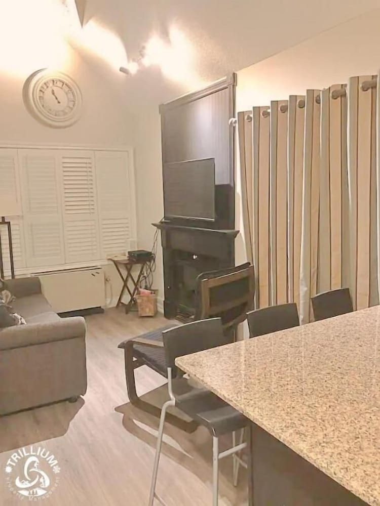 Blue Mountain Collingwood Loft Condo