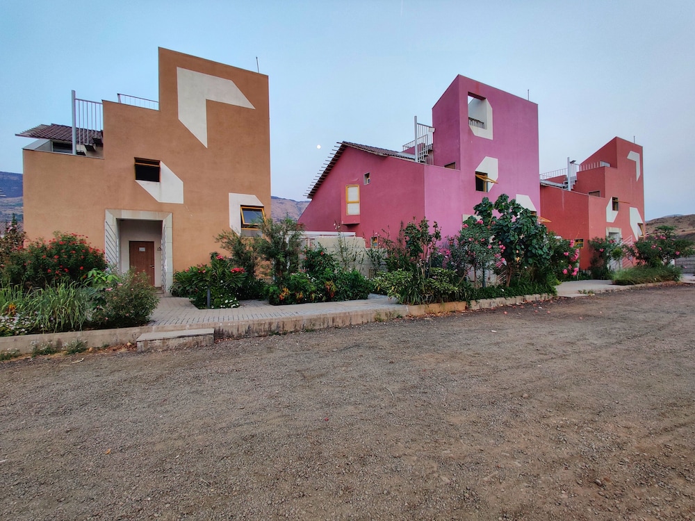 Touchwood Bliss Resort - Igatpuri