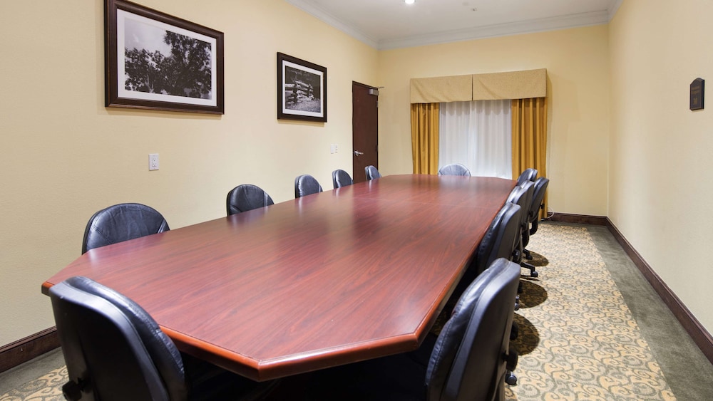 meeting & event spaces