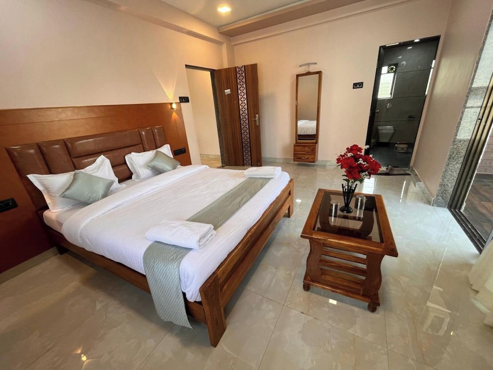 Assort Villa