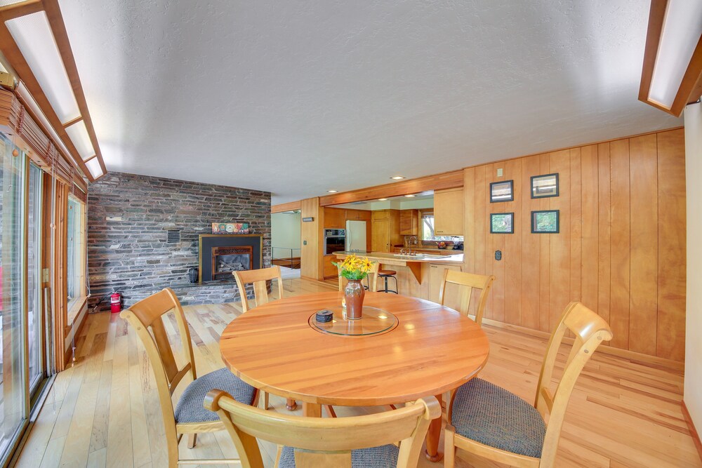 Sandpoint Vacations - 12 Mi to Schweitzer: Spacious Home w/ Deck! - Property Image 36