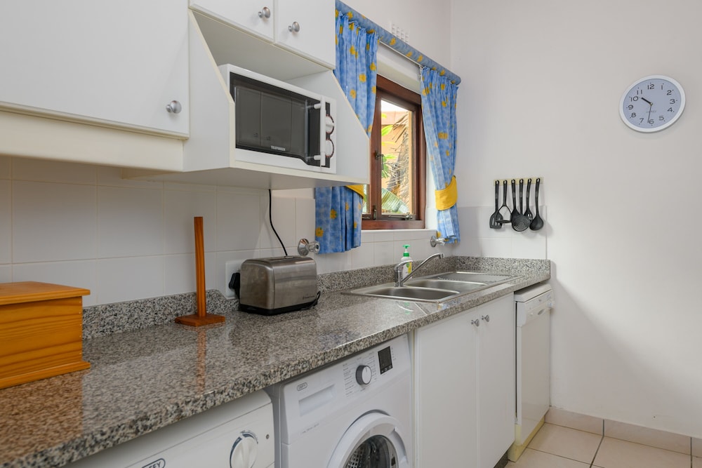 San Lameer Villa Rentals 2843