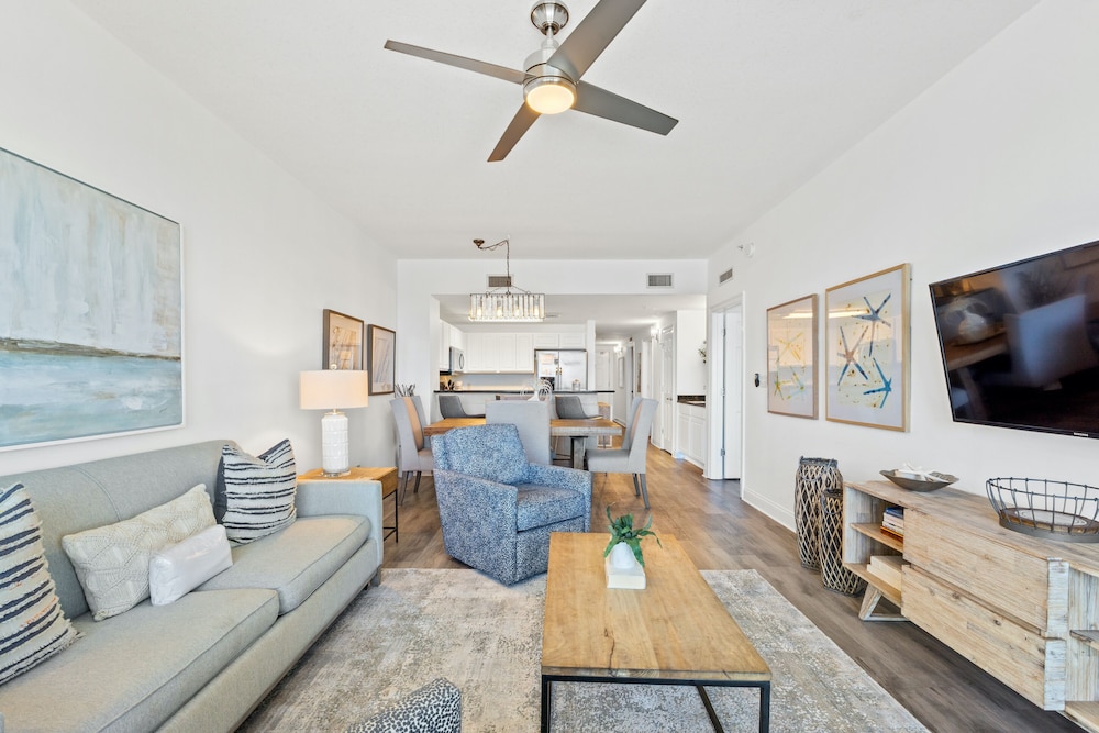 Calypso Beach Resort by Panhandle Getaways