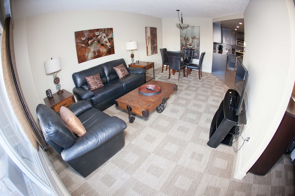 Corporate Suites of Calgary - Eightwelve