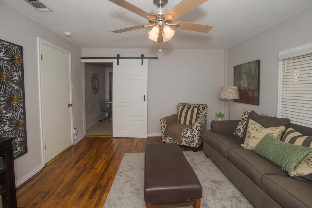 Brunswick Bungalow 6ppl