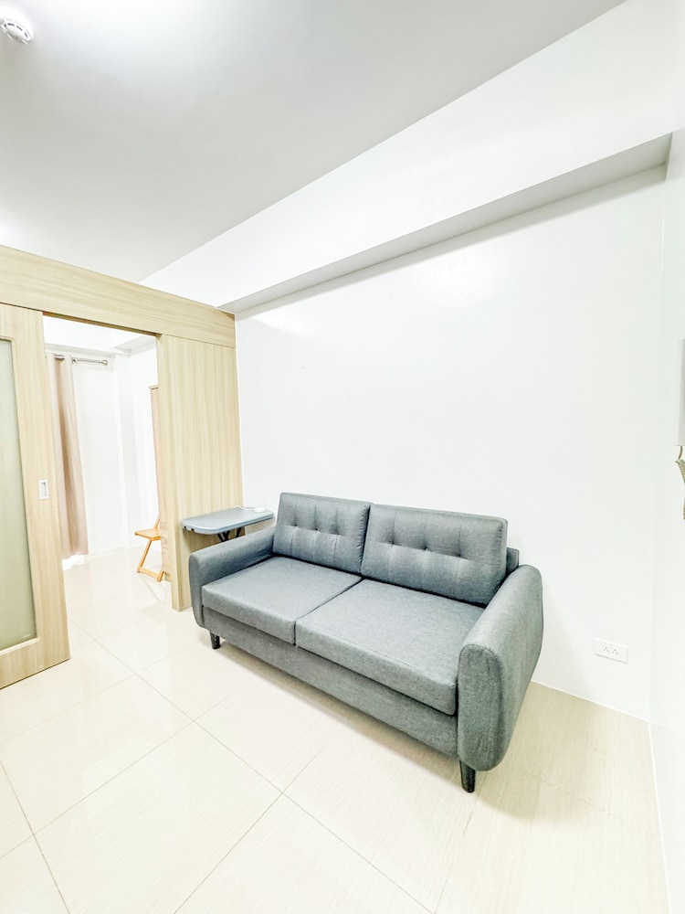 Shore Residences Tower A/B Main Lobby Entrance
