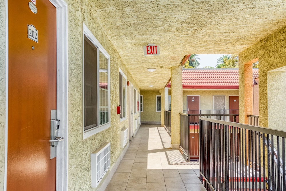 Passport Inn Whittier