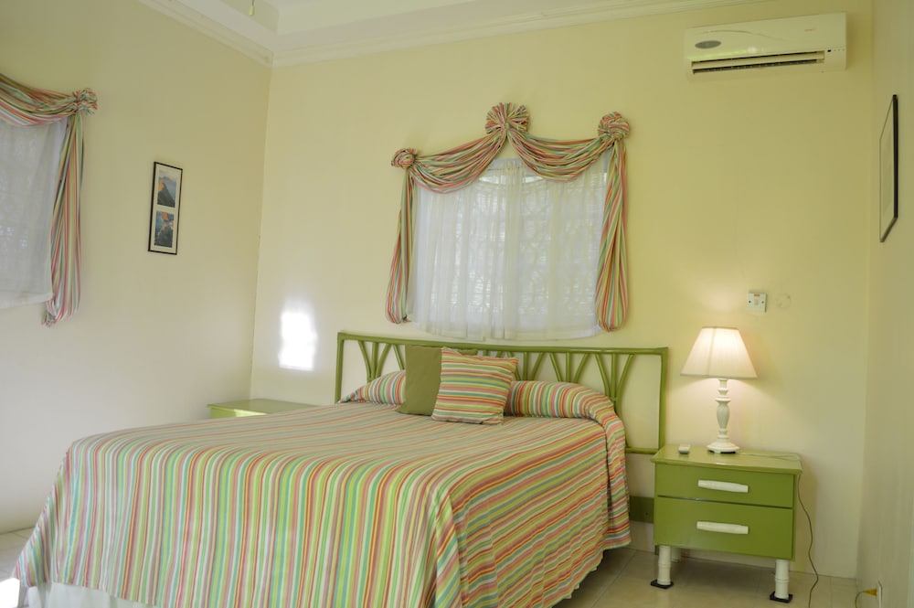 Sea Grove Villa
