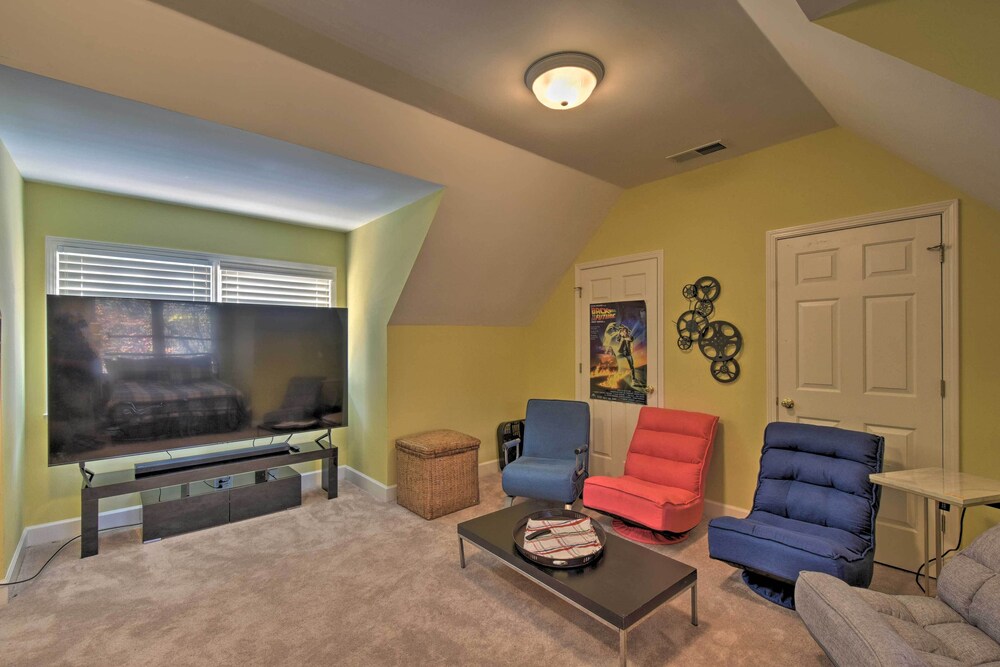 Beautiful Bent Tree Apt w/ Community Perks!