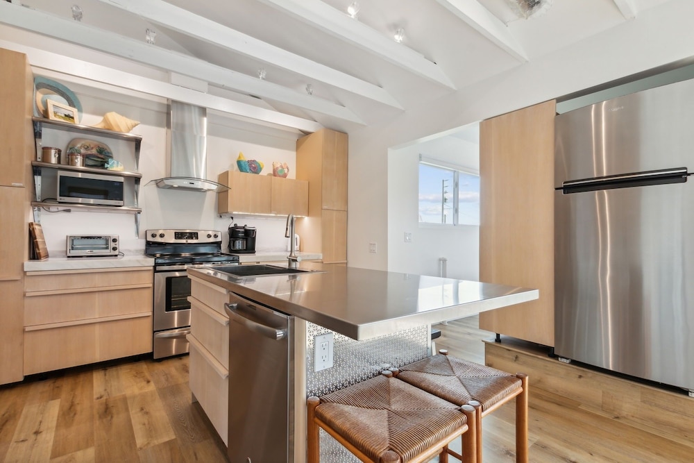 161 S Fletcher 5 Bedroom Home
