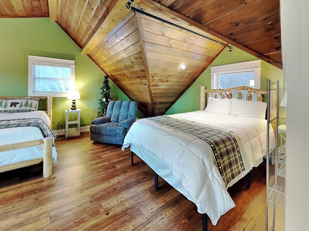 5 Solas Lodge by Jackson Mountain Rentals