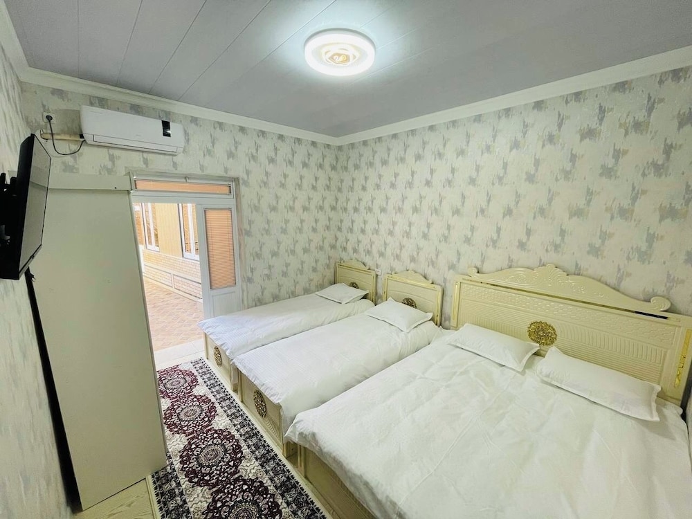 Guesthouse Anora
