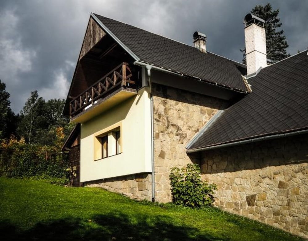 Villa in Stare Hamry Near Ski Park Grun