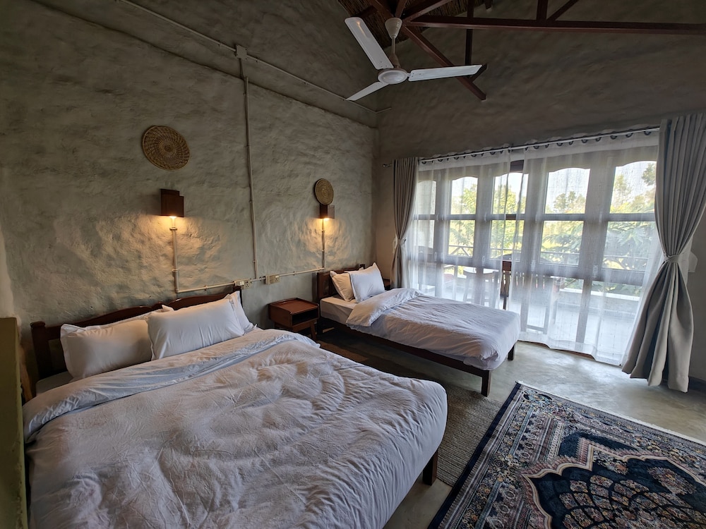 Himalchuli Nature Farmstay