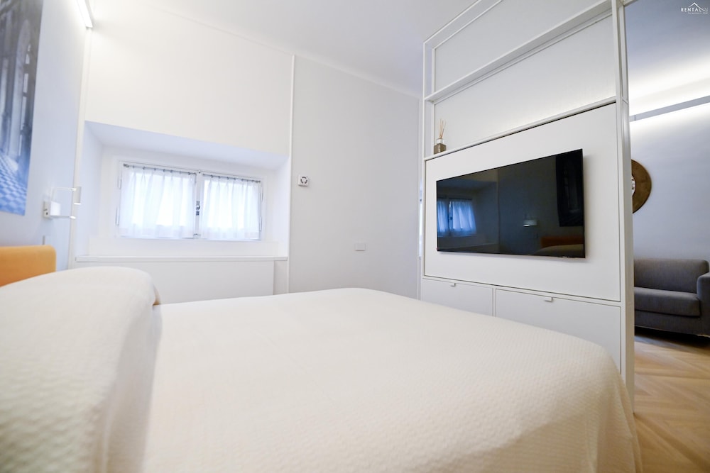 Dolce Vita Suite
