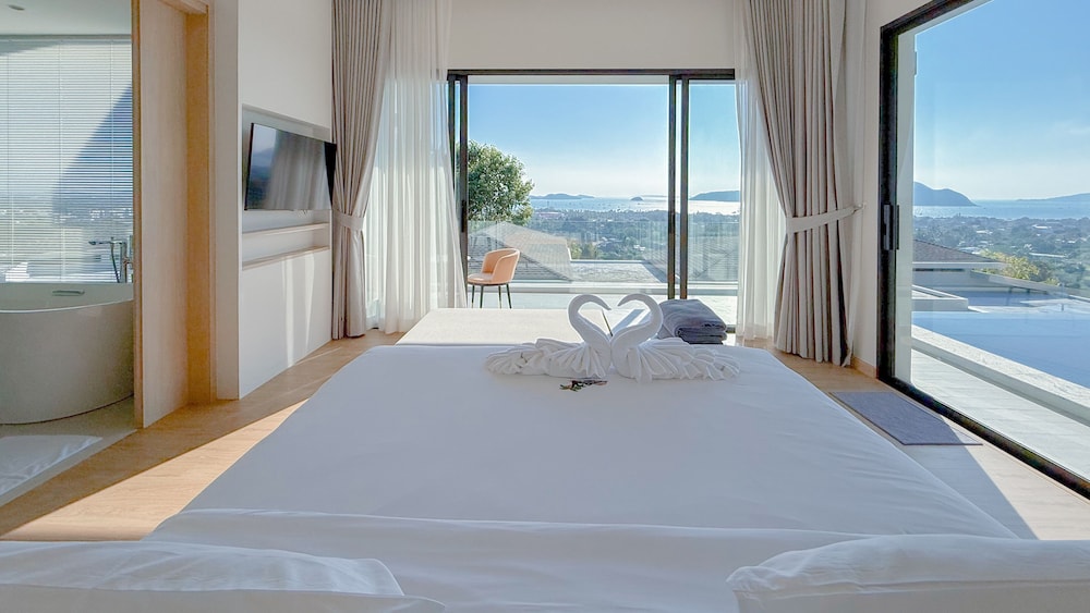 The Salin Seaview Villas