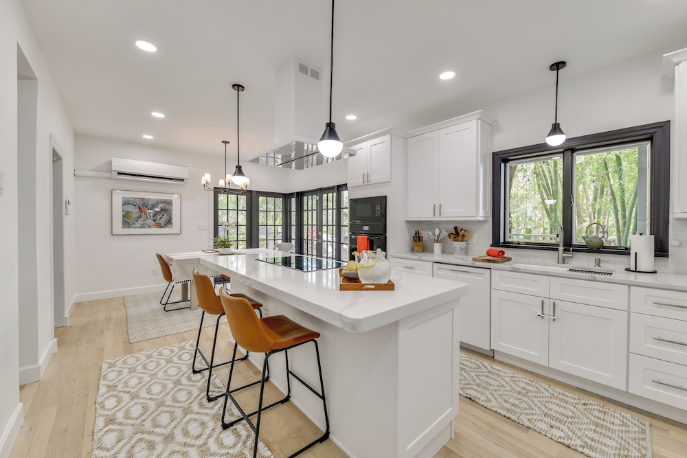 Private Beach + Outdoor Oasis: Home in St Pete!