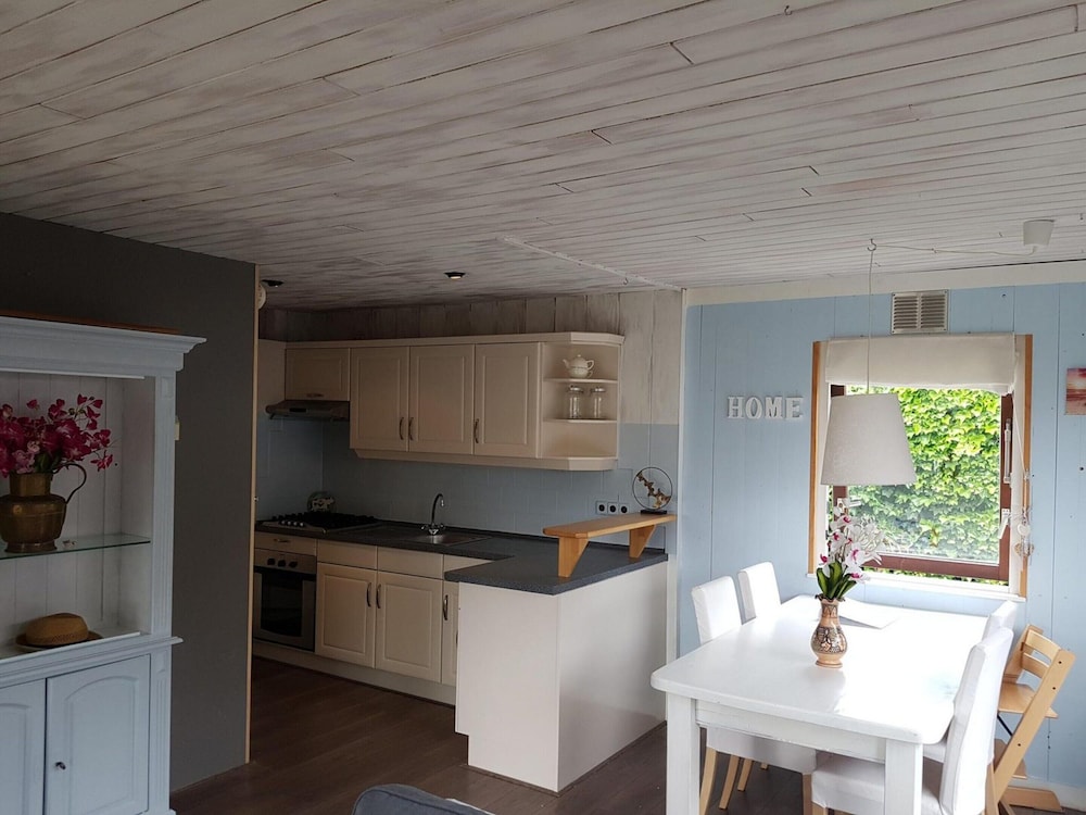 Attractive Bungalow Near Beach, Dunes