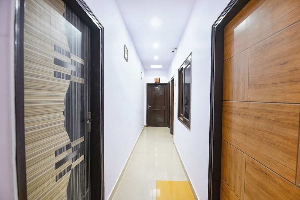Fabhotel Tulip Sarover Mansarover Garden