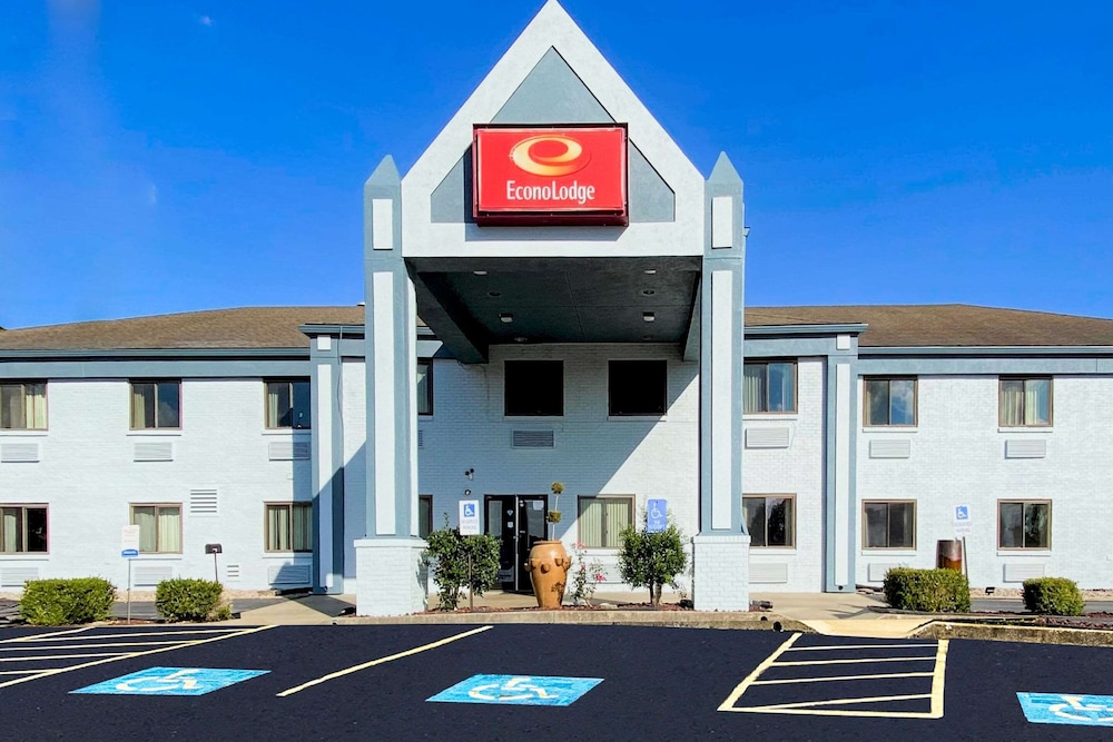 Econo Lodge Shelbyville - Property Image 15