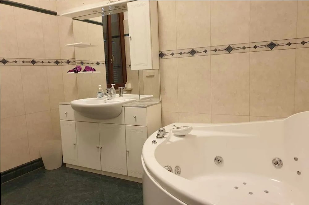 Villa Luzzatti Hostel
