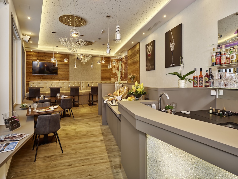A-VITA Living Luxury Appartements view 3