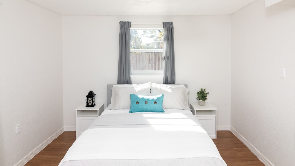 A Getaway on Walnut view 3
