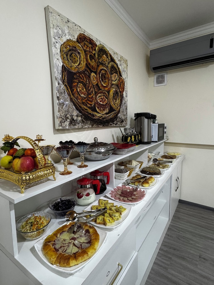 Shams Art Hotel