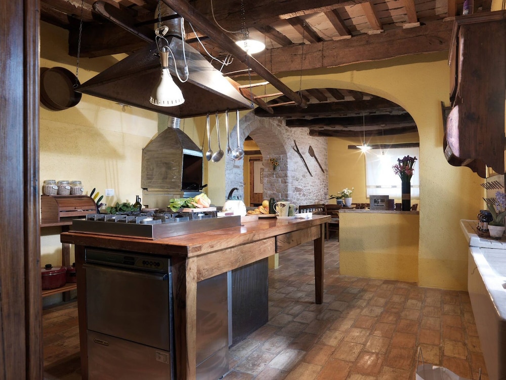Checello 12 by Marche Holiday Villas