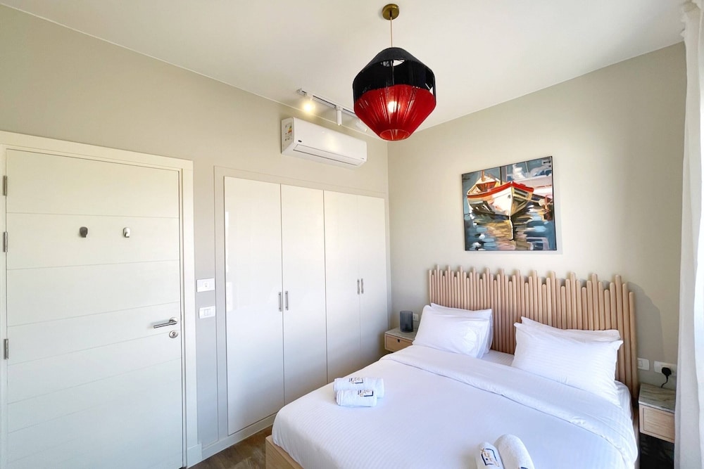 Xuru Stays I Haute & Hand-picked 4bdr Villa Private Pool