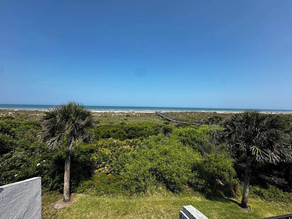 Oceanfront Luxury 3br, St. Augustine