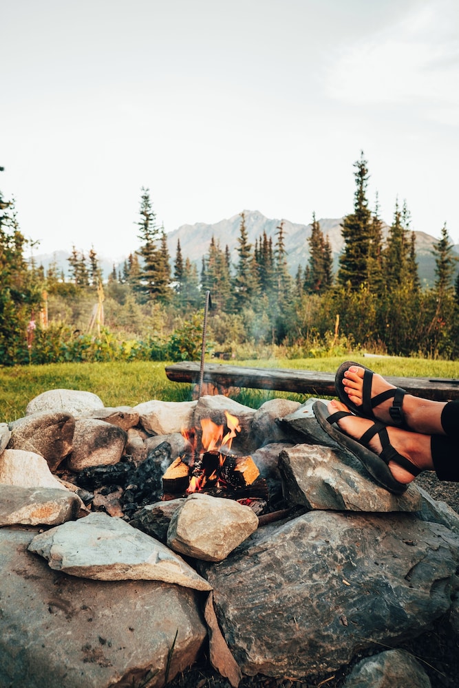 Alpenglow Luxury Camping
