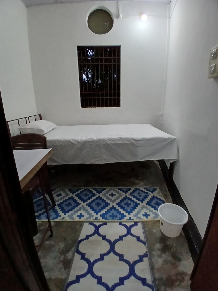 ECO HOMESTAY