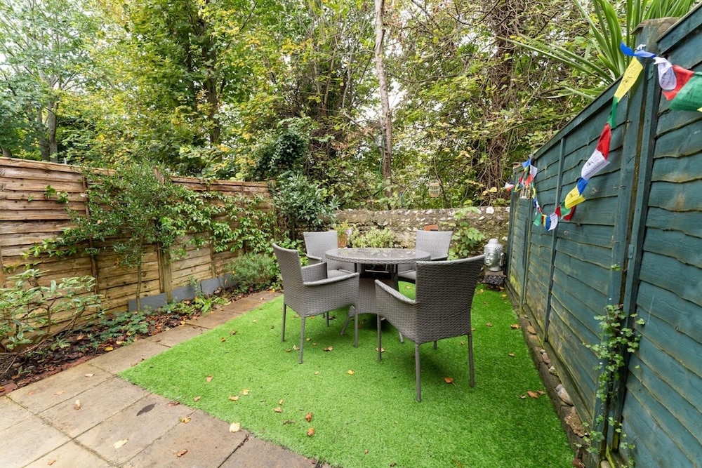 Host Stay Shanklin House view 5