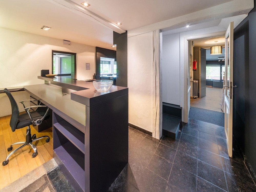 Spacious Villa Near Barvaux